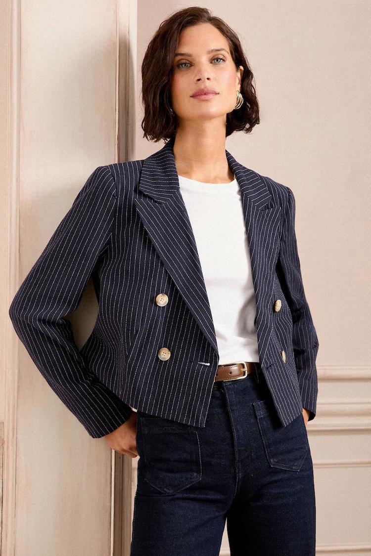 17a - Cropped Blazer Jacket